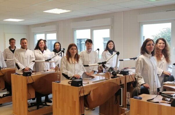 Les élèves du CAP Arts et métiers de la bijouterie-joaillerie, la nouvelle formation du greta strasbourg europe